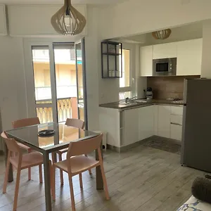 Casa Viki Pietra Ligure